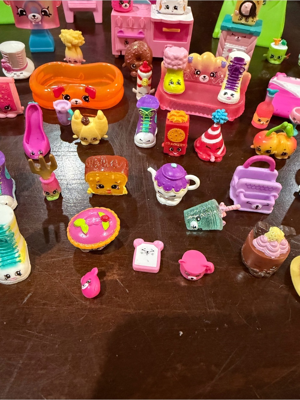 Lot of 82 Shopkins Figures Mixed Seasons Food Fashion Toys Miniatures - Picture 5 of 12